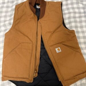 Carhartt Insulated Utility Vest in Tan